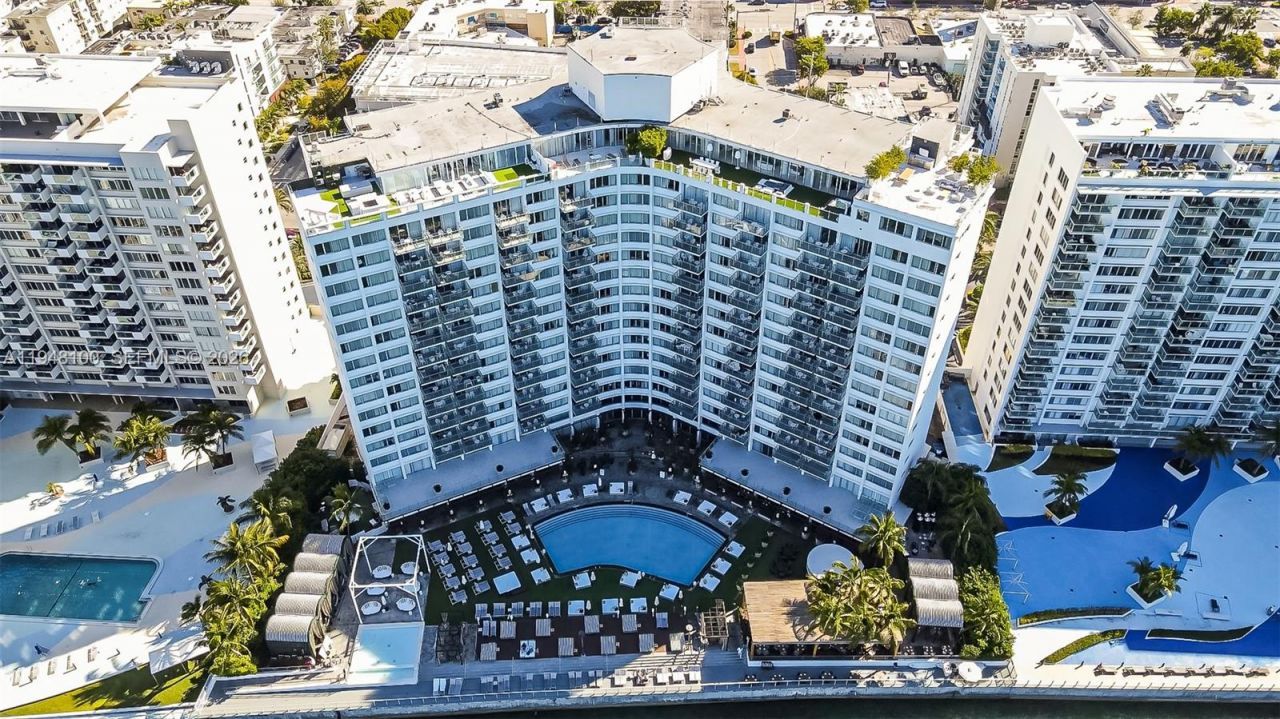 1100 West Ave , Unit 616, Miami Beach, FL 33139 Photo