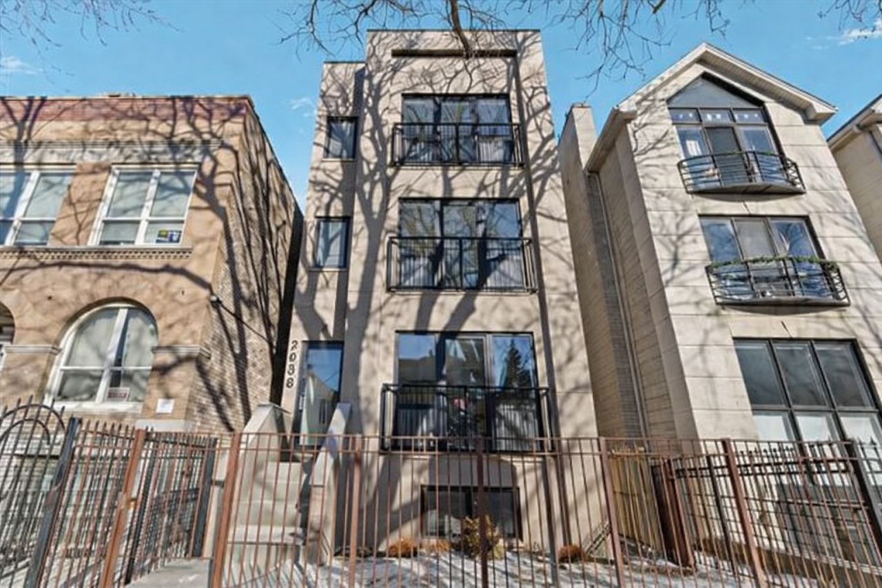 2636 W Evergreen Avenue, Unit 2, Chicago, IL 60622 Main Photo