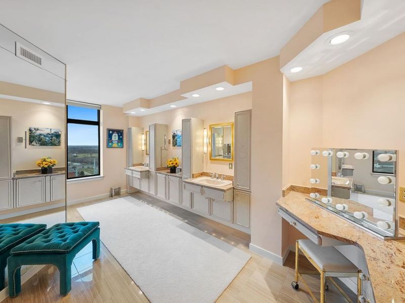 155 W Main Street, Unit 1901, Columbus, OH 43215 Photo 37