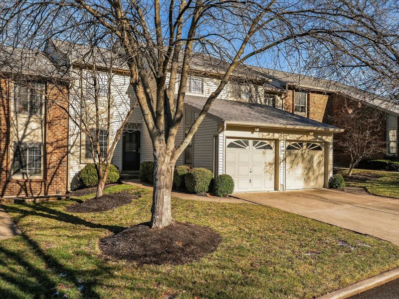 2730 Hurstland Court, Crestview Hills, KY 41017 Photo 1