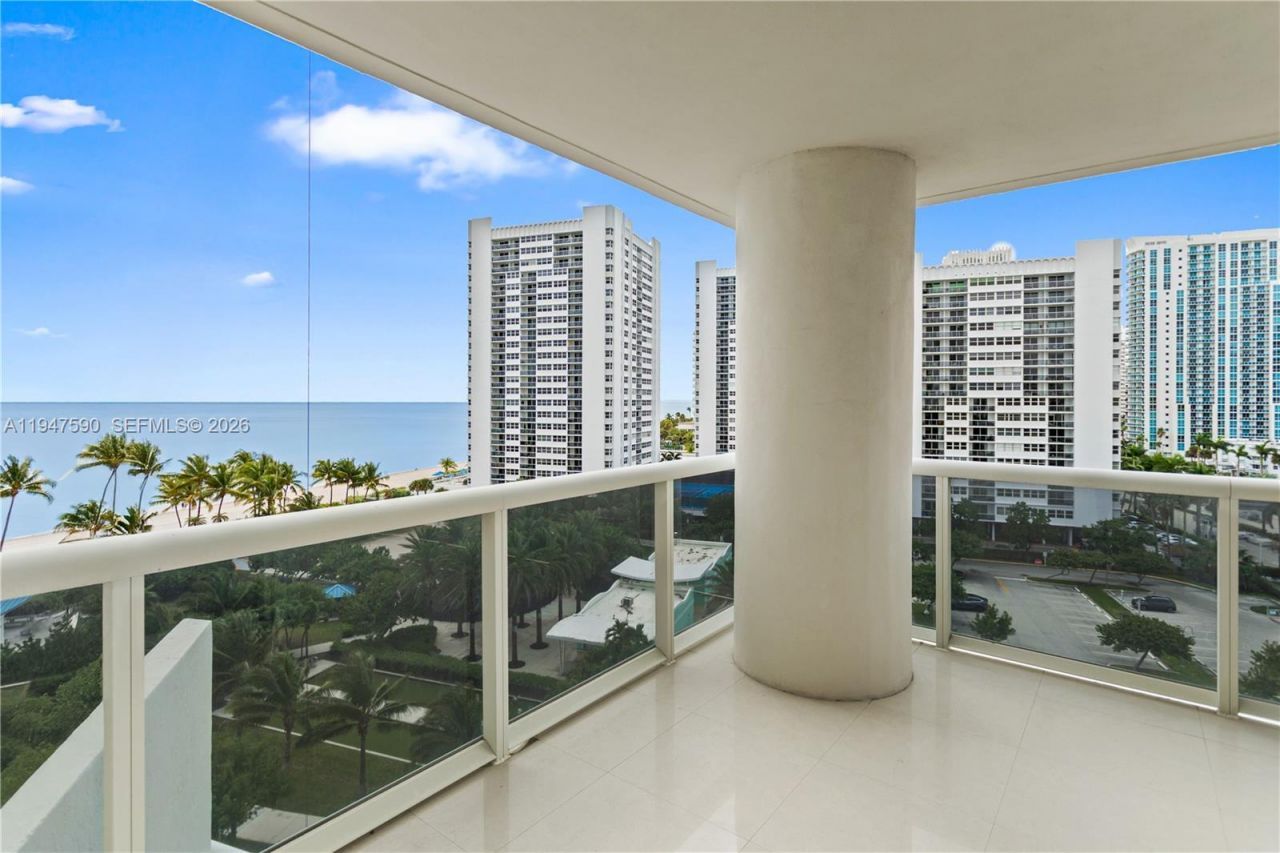 1850 S Ocean Dr, Unit 805, Hallandale Beach, FL 33009 Photo