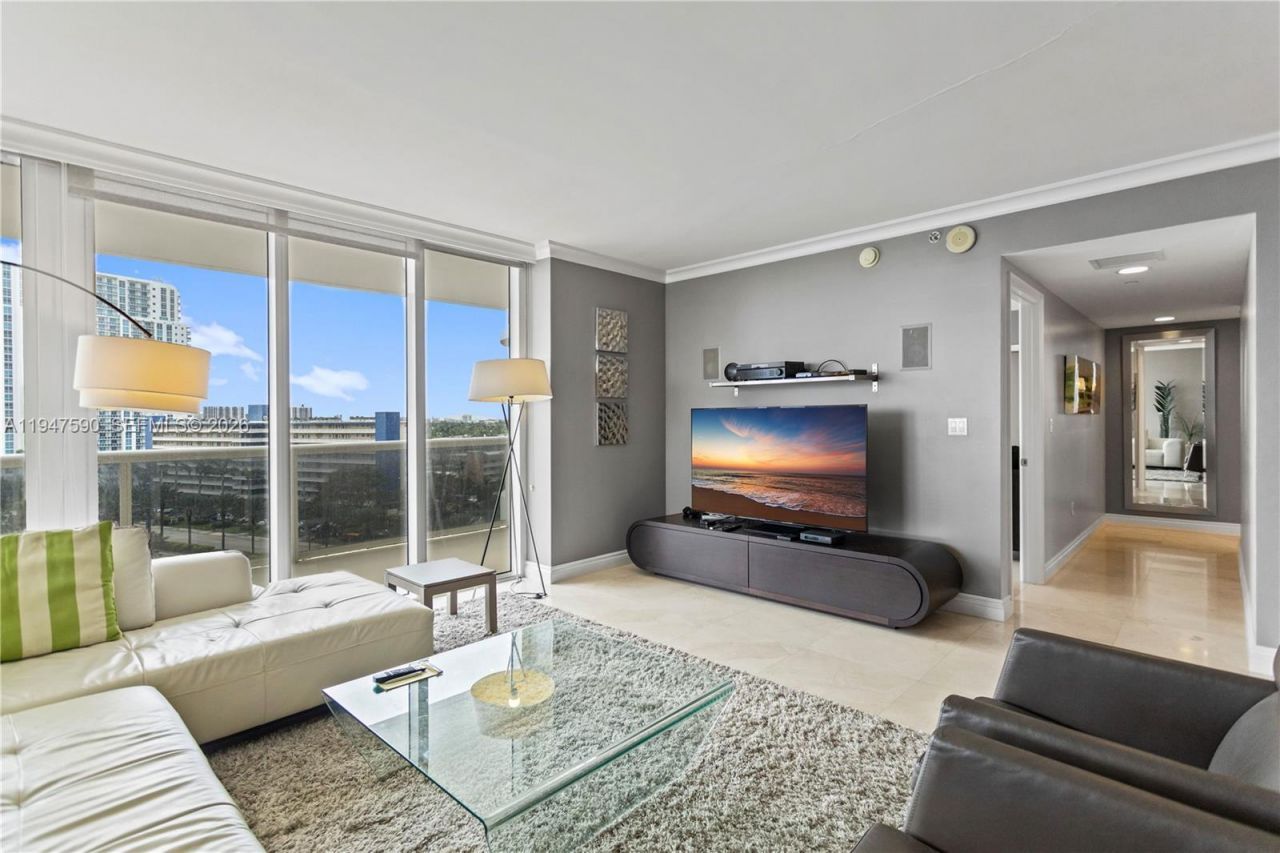 1850 S Ocean Dr, Unit 805, Hallandale Beach, FL 33009 Photo