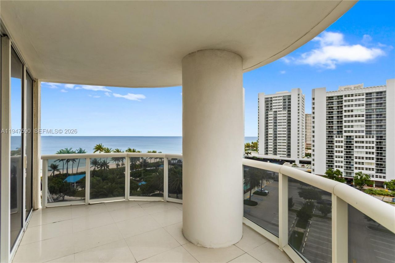 1850 S Ocean Dr, Unit 805, Hallandale Beach, FL 33009 Photo
