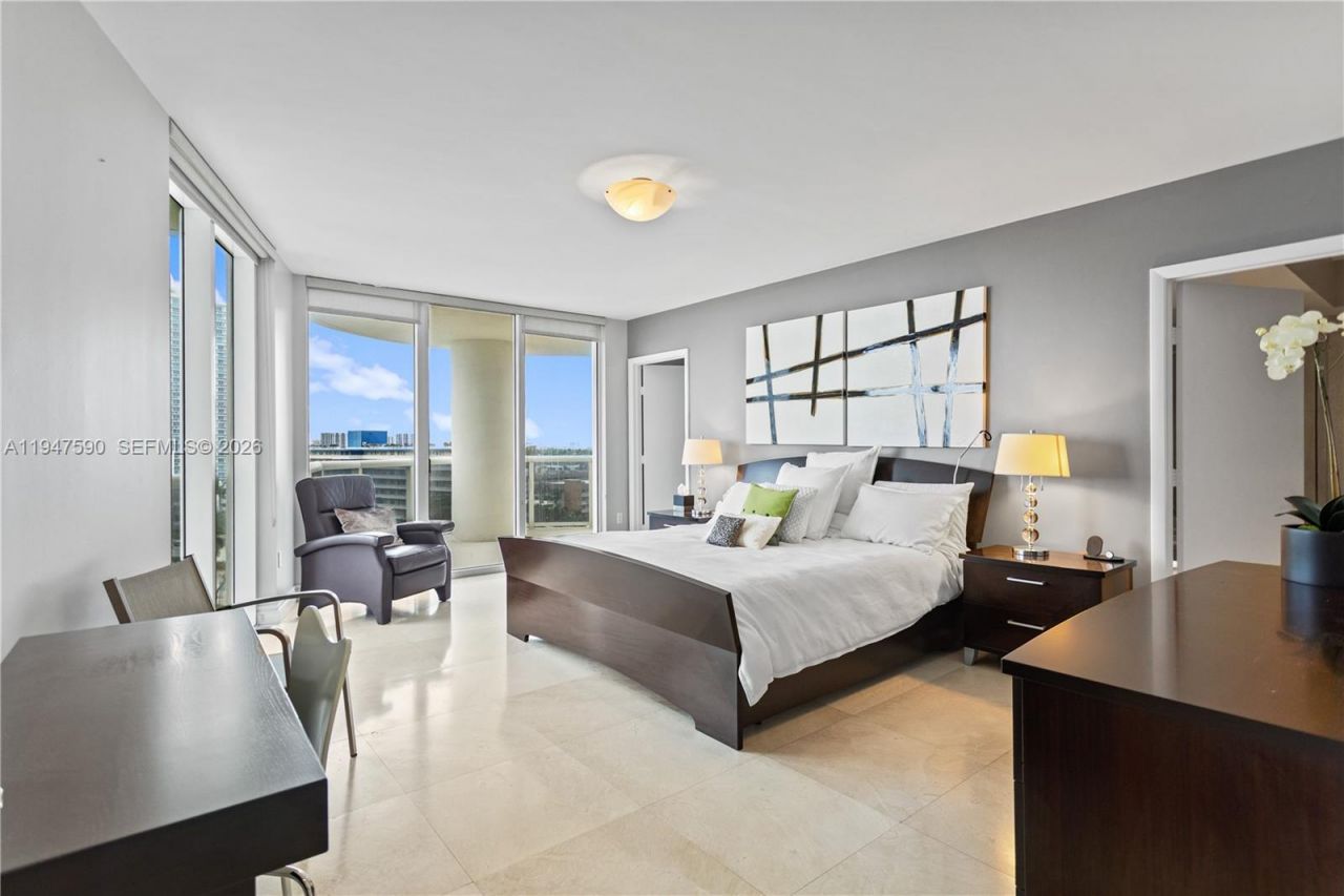 1850 S Ocean Dr, Unit 805, Hallandale Beach, FL 33009 Photo