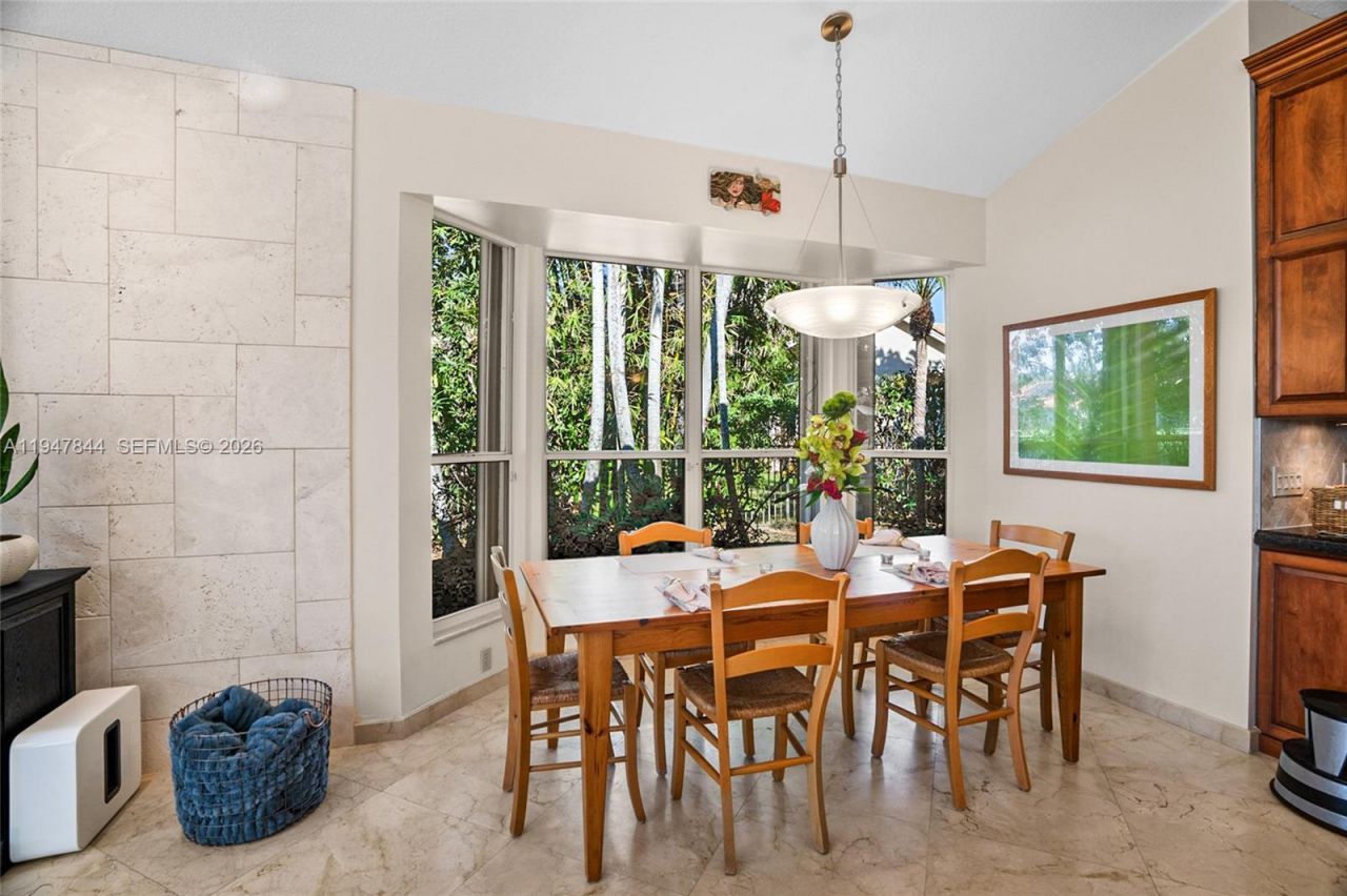 440 Sabal Way, Weston, FL 33326 Photo