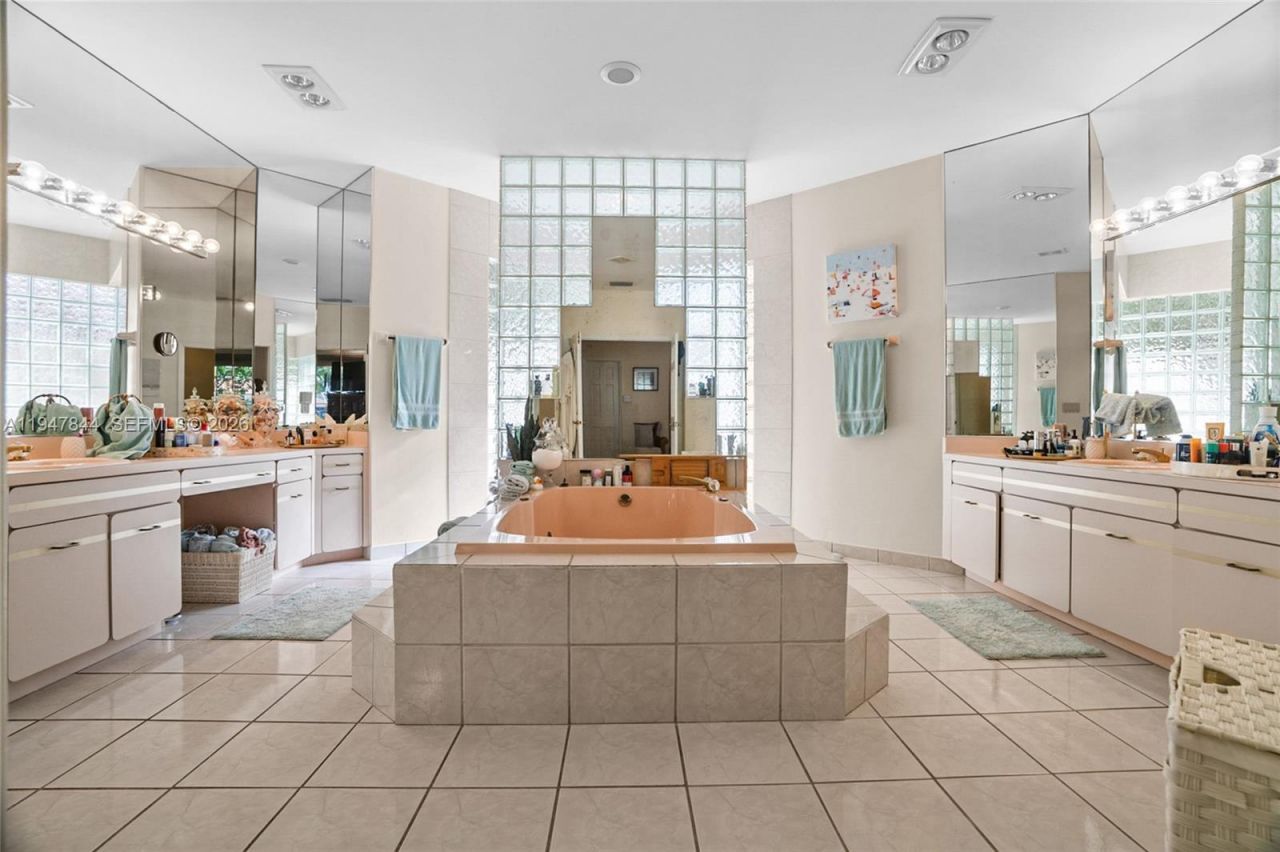 440 Sabal Way, Weston, FL 33326 Photo