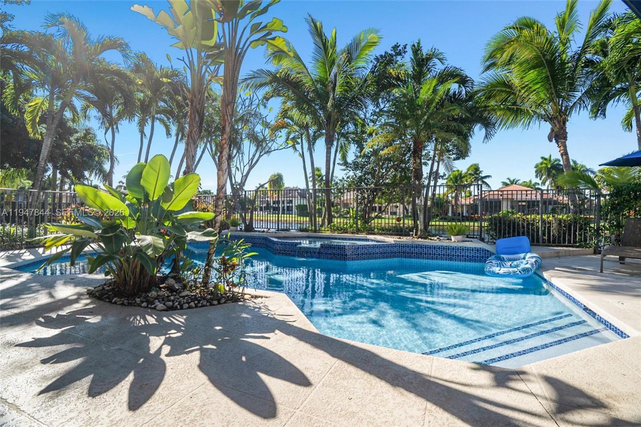 440 Sabal Way, Weston, FL 33326 Photo