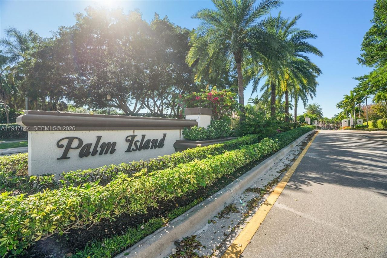 440 Sabal Way, Weston, FL 33326 Photo