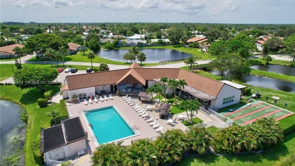 6531 SE Federal Hwy, Unit Q107, Stuart, FL 34997 Photo