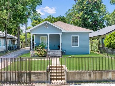 925 S Brighton Avenue, Dallas, TX 75208