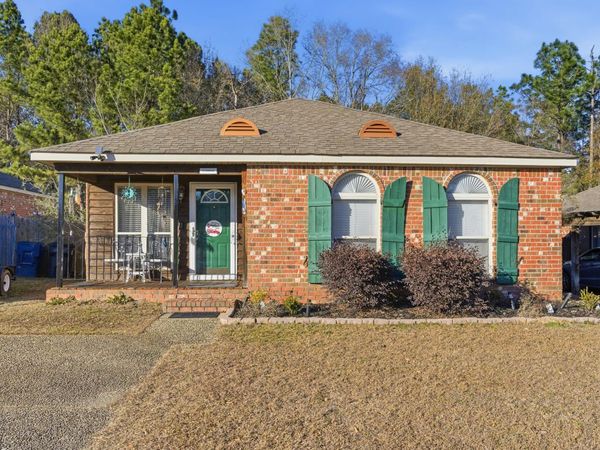 17 LASALLE St., Hattiesburg, MS 39402