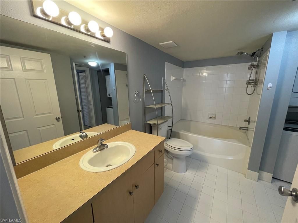8687 River Homes Ln , Unit 4207, Bonita Springs, FL 34135 Photo