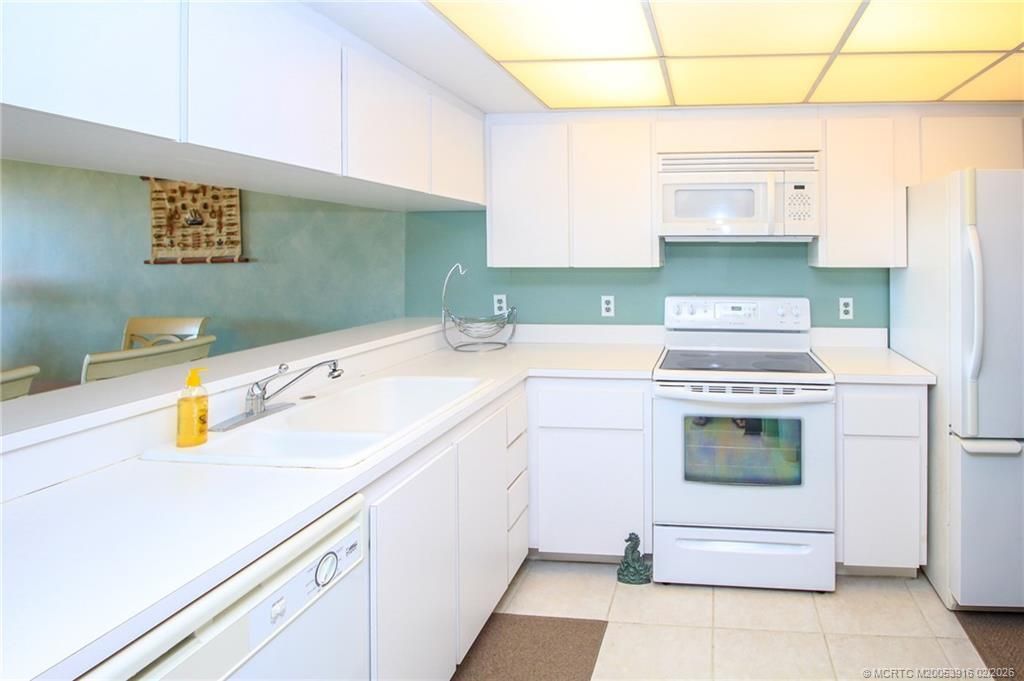 4490 NE Sandpebble Trace, Unit 105, Stuart, FL 34996 Photo