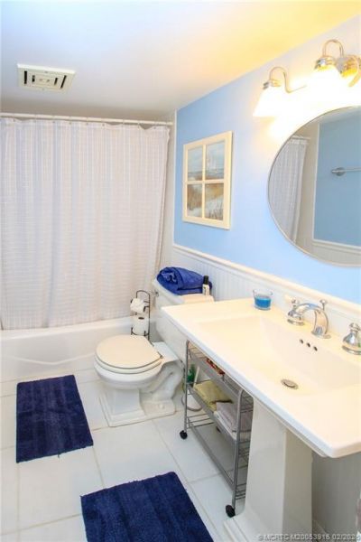 4490 NE Sandpebble Trace, Unit 105, Stuart, FL 34996 Photo