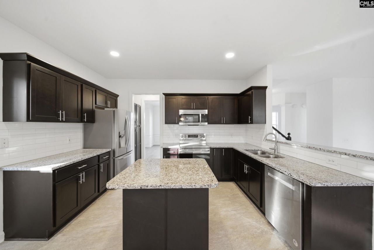 300 W Ashford Way Photo 18