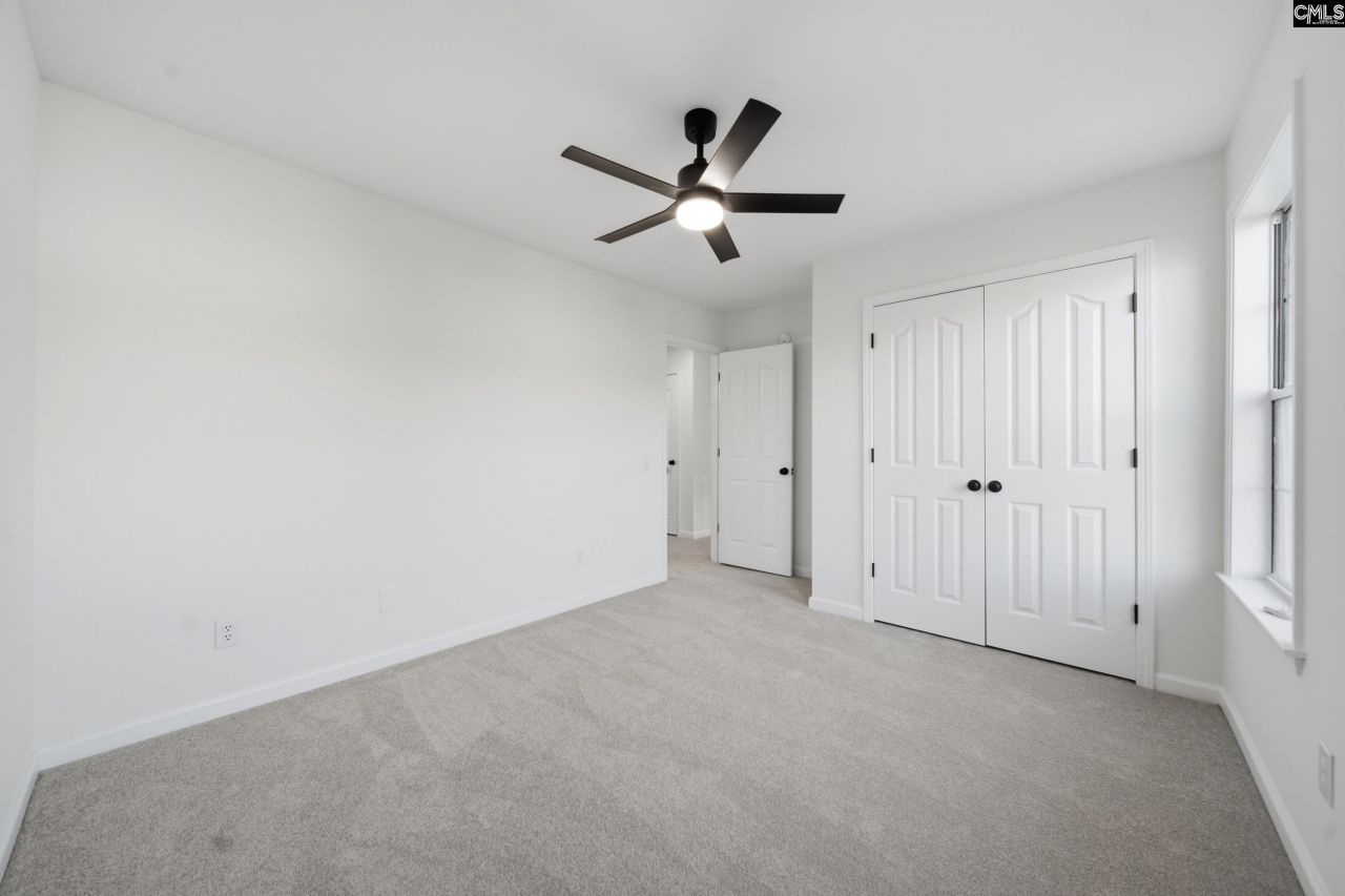 300 W Ashford Way Photo 33