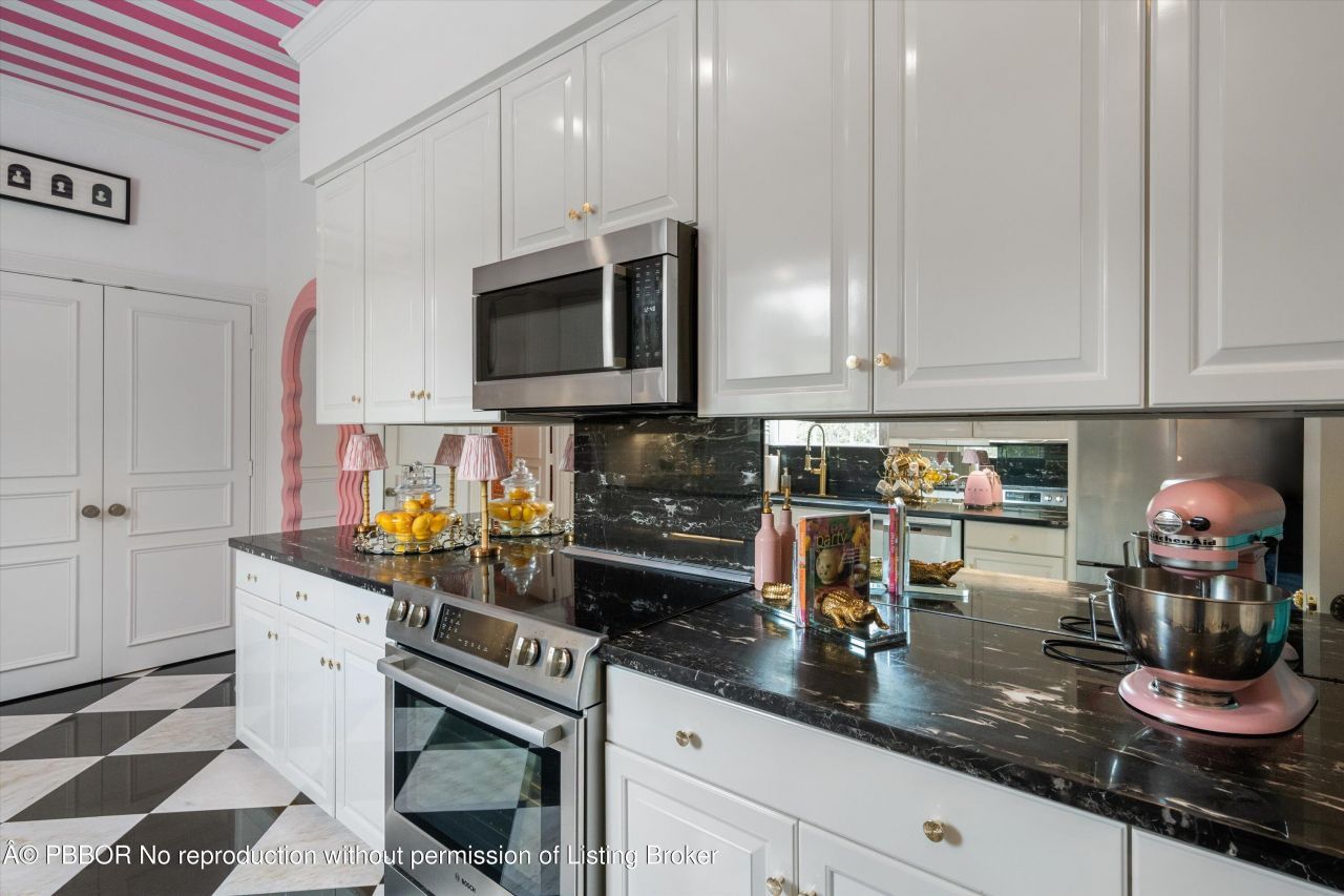 201 Bahama Lane, Palm Beach, FL 33480 Photo