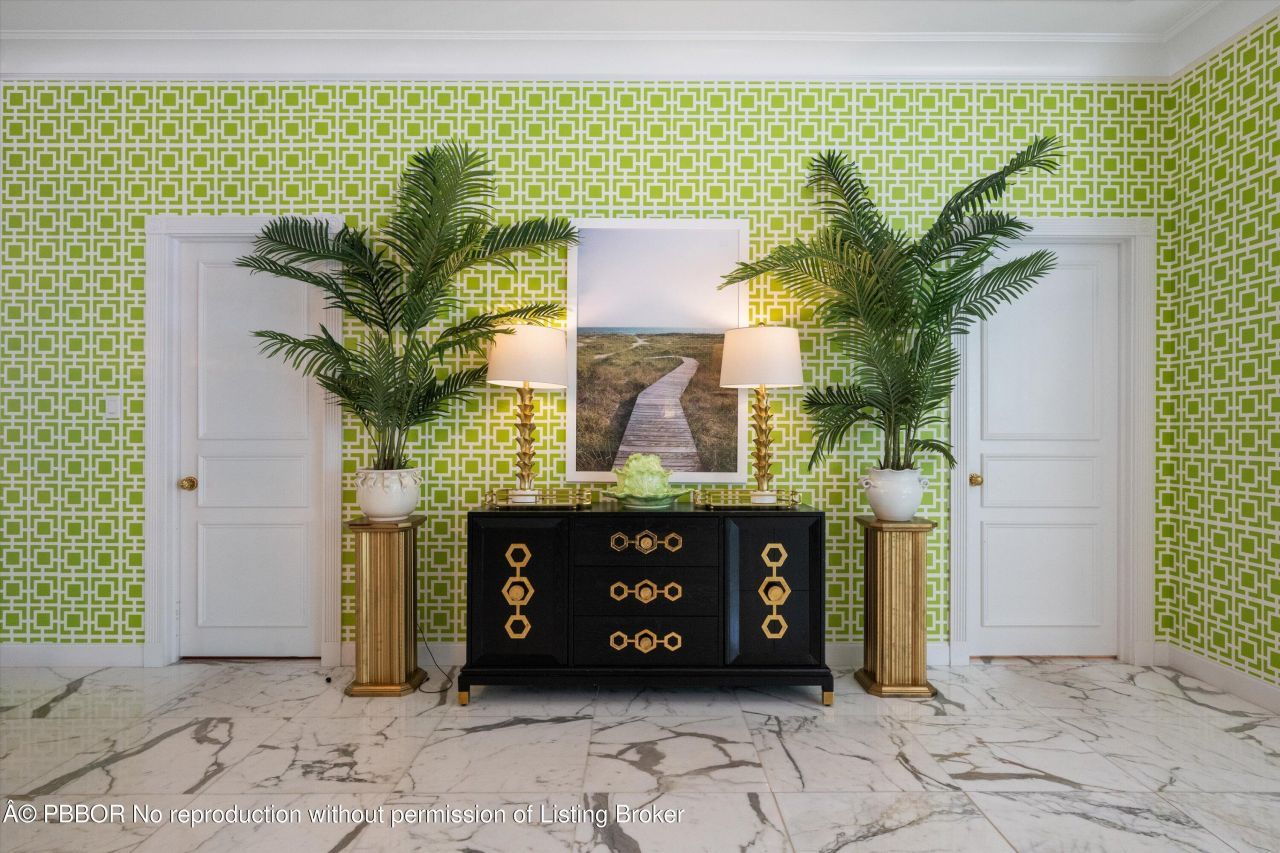 201 Bahama Lane, Palm Beach, FL 33480 Photo