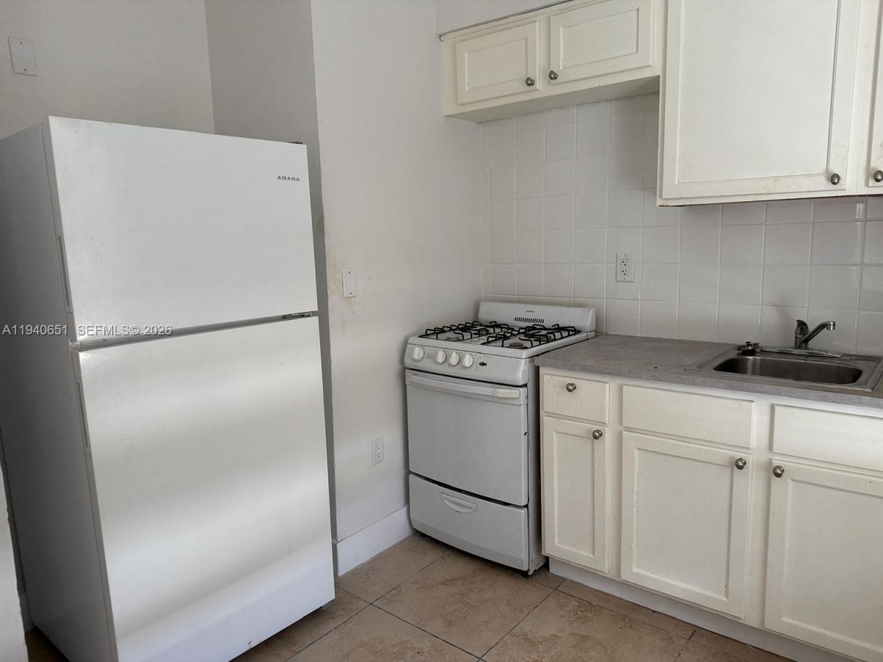 7611 Harding Ave, Unit 5, Miami Beach, FL 33141 Photo