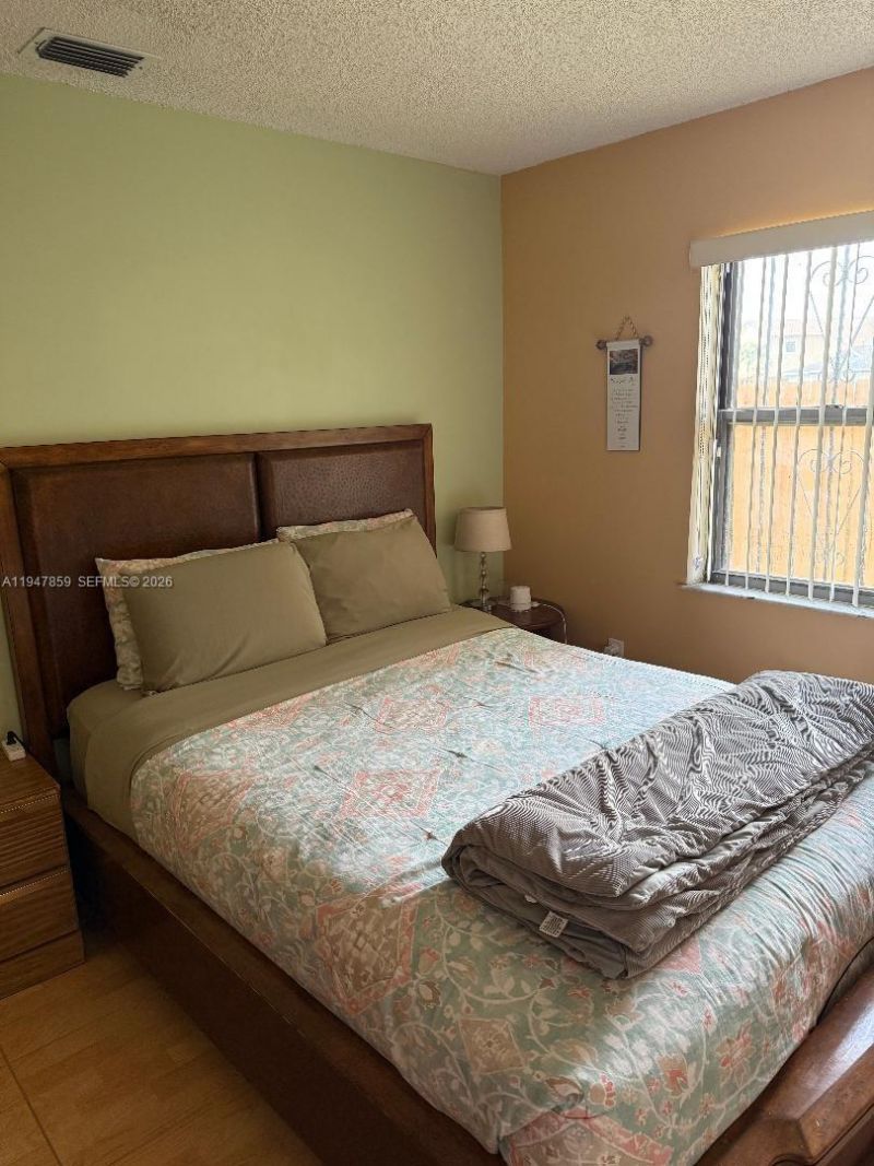 20924 Grouper Dr, Cutler Bay, FL 33189 Photo