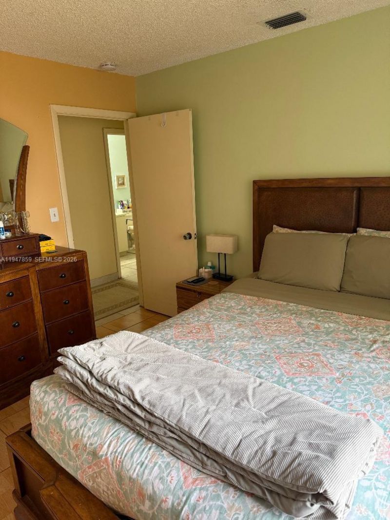 20924 Grouper Dr, Cutler Bay, FL 33189 Photo