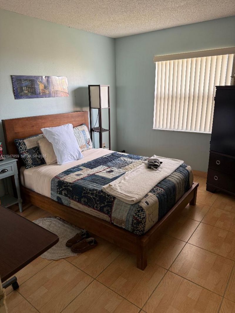 20924 Grouper Dr, Cutler Bay, FL 33189 Photo