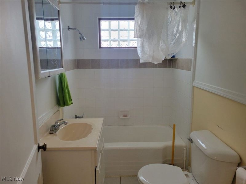 333 St Clair Avenue, Cadiz, OH 43907 Photo 8