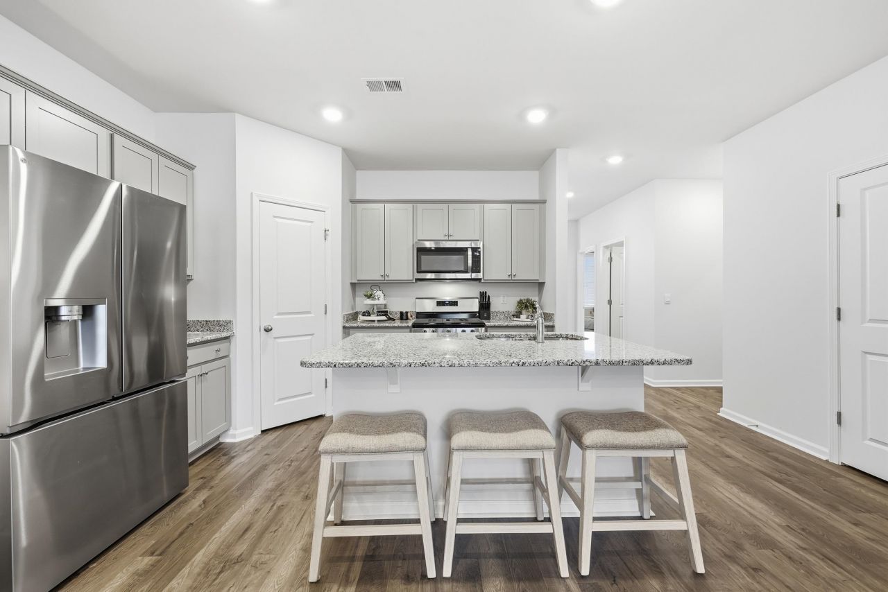 3122 Bells Lake Circle Photo 5