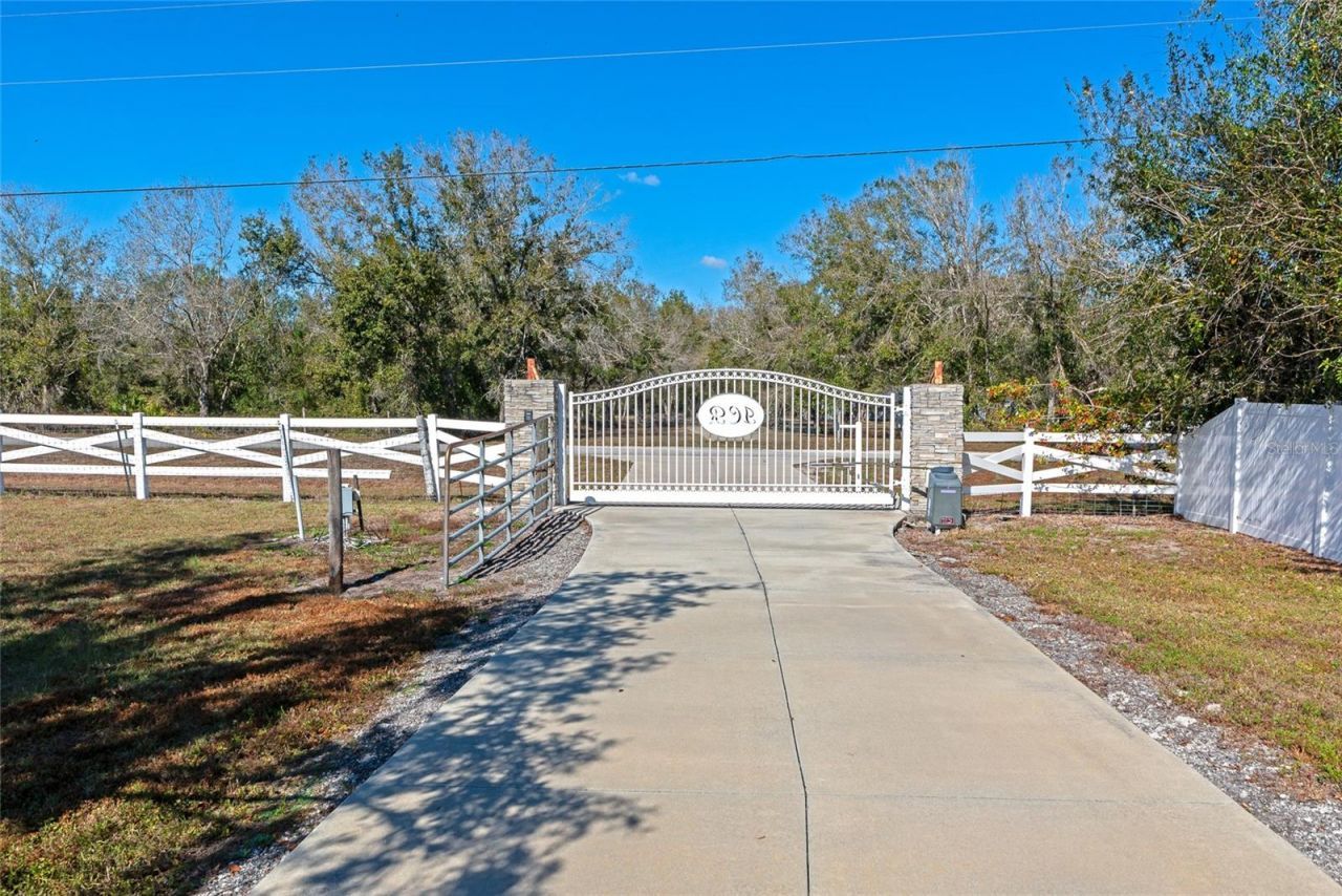 28154 Gopher Hill Road, Myakka City, FL 34251 Photo