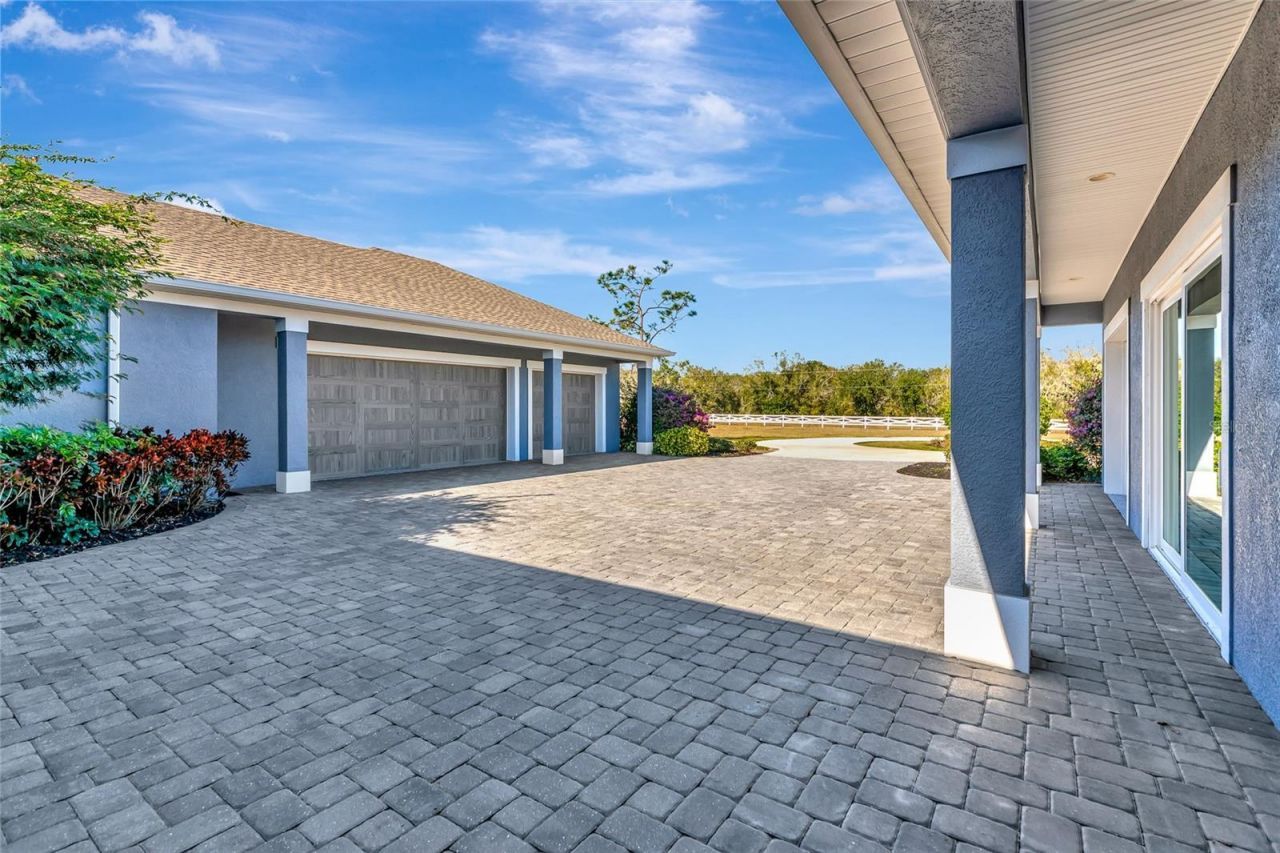 28154 Gopher Hill Road, Myakka City, FL 34251 Photo