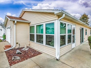 221 MONTOYA DRIVE, THE VILLAGES, FL 32159