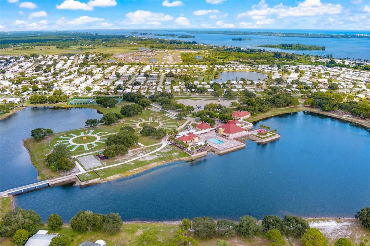 803 Thrush Circle, Sebastian, FL 32976 Photo