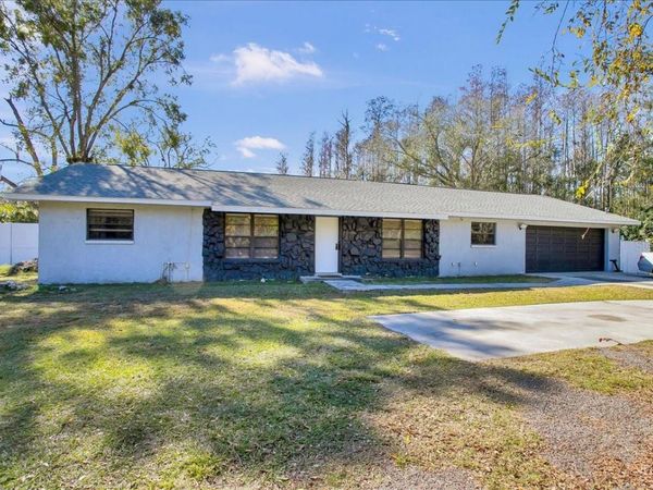 6124 LYNN ROAD, TAMPA, FL 33625