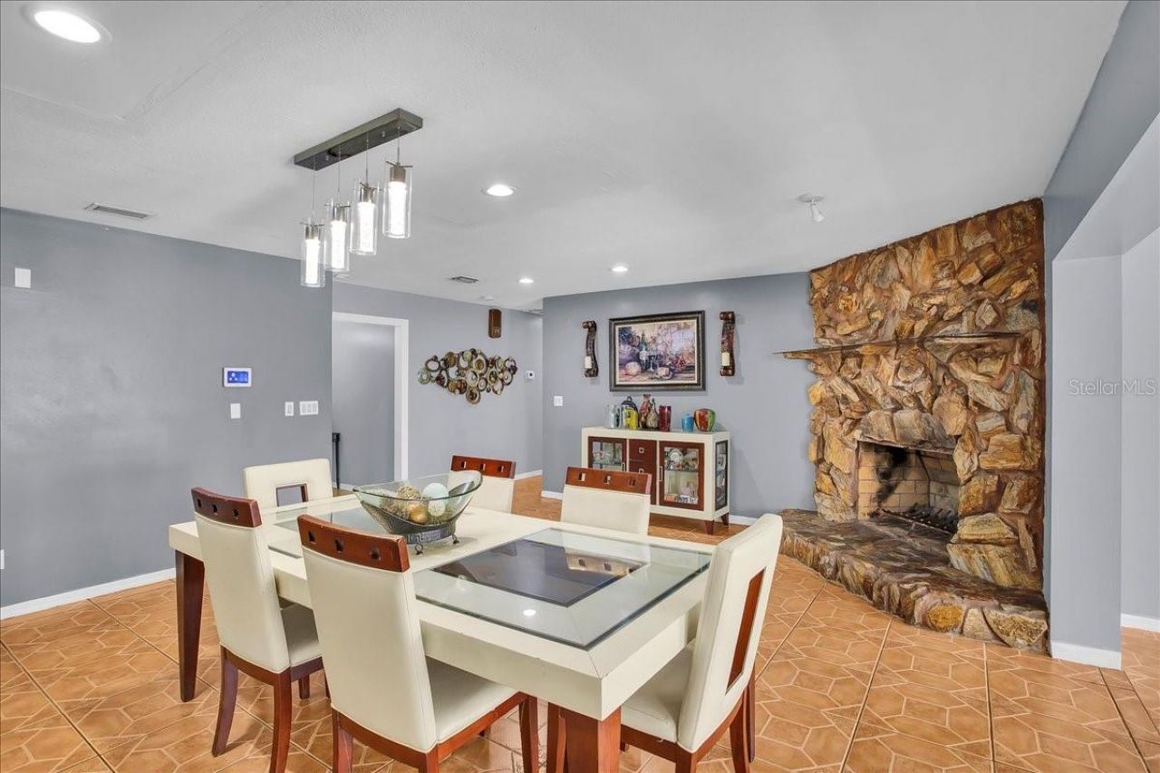 6124 Lynn Road, Tampa, FL 33625 Photo