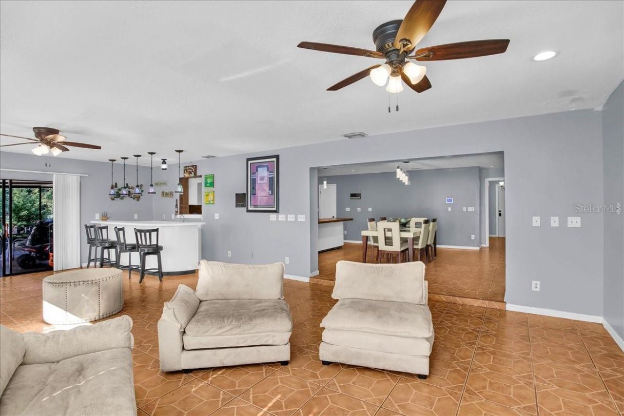 6124 Lynn Road, Tampa, FL 33625 Photo