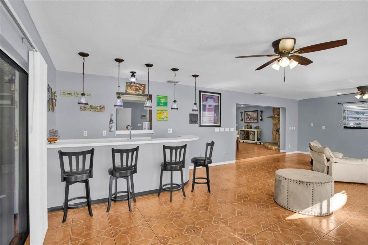 6124 Lynn Road, Tampa, FL 33625 Photo