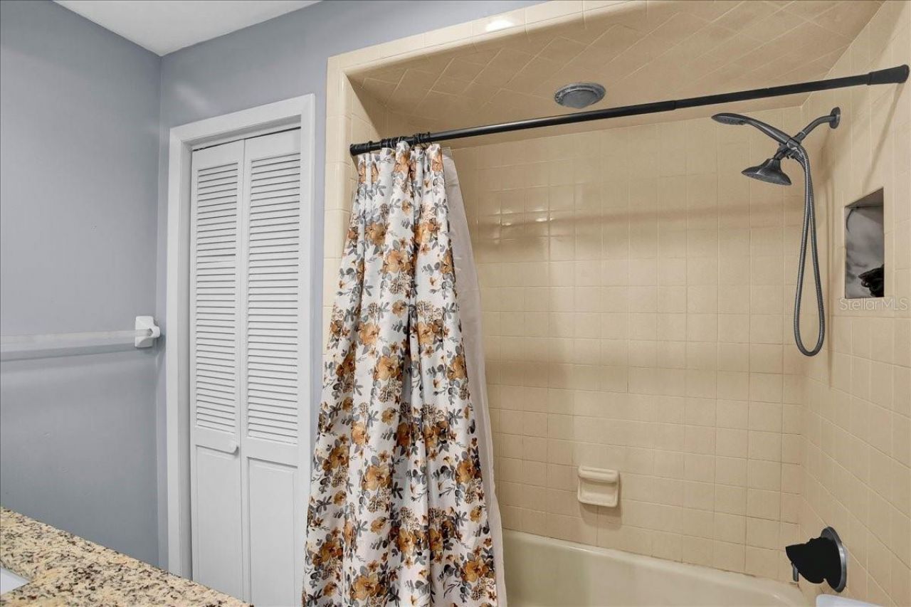 6124 Lynn Road, Tampa, FL 33625 Photo