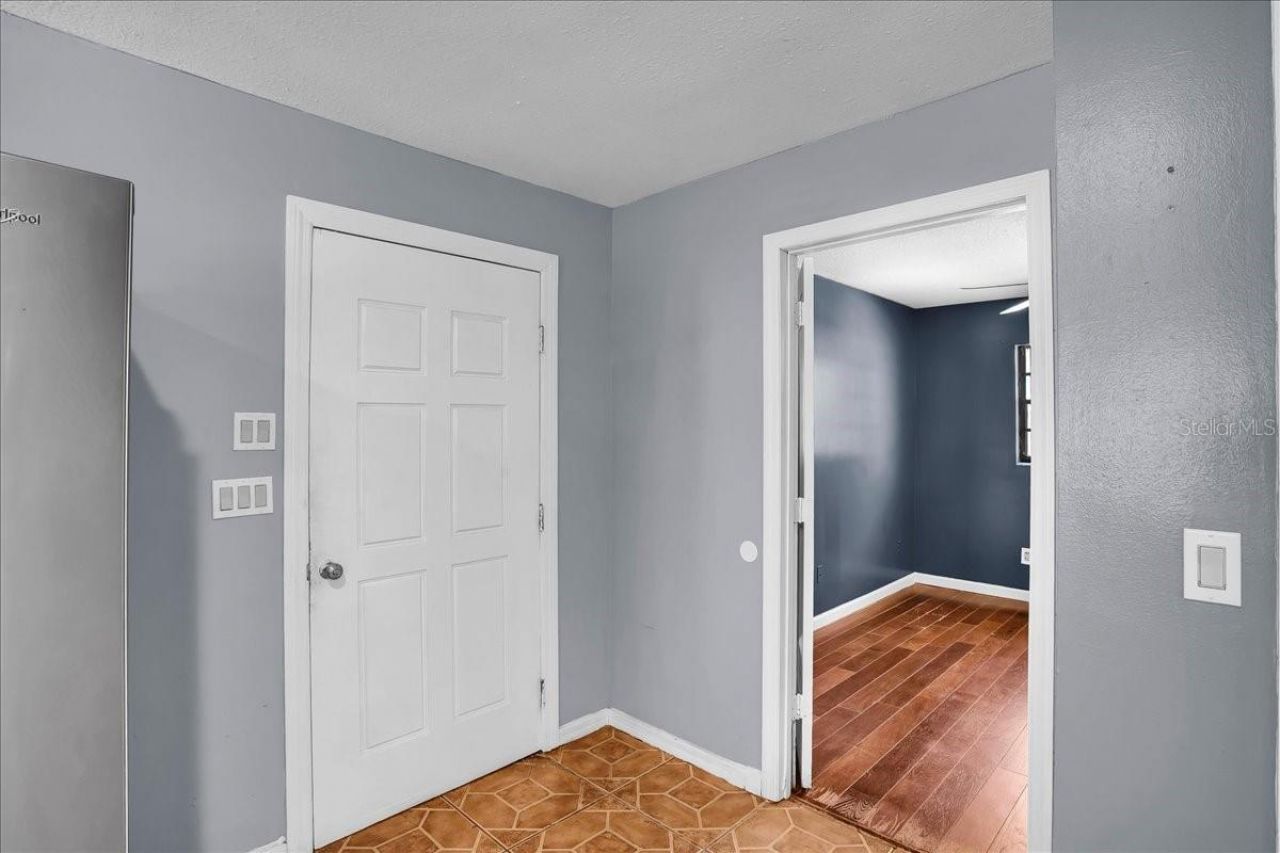 6124 Lynn Road, Tampa, FL 33625 Photo