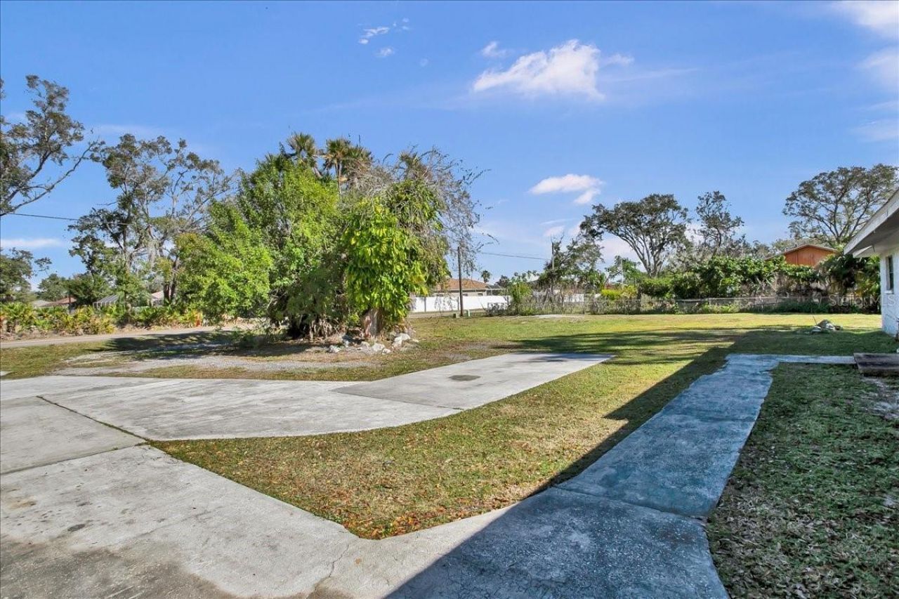 6124 Lynn Road, Tampa, FL 33625 Photo
