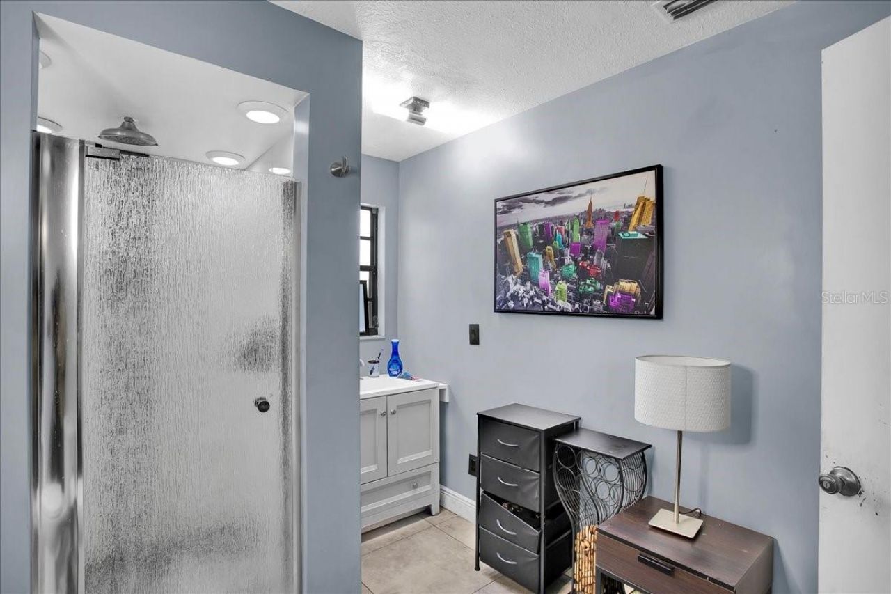 6124 Lynn Road, Tampa, FL 33625 Photo