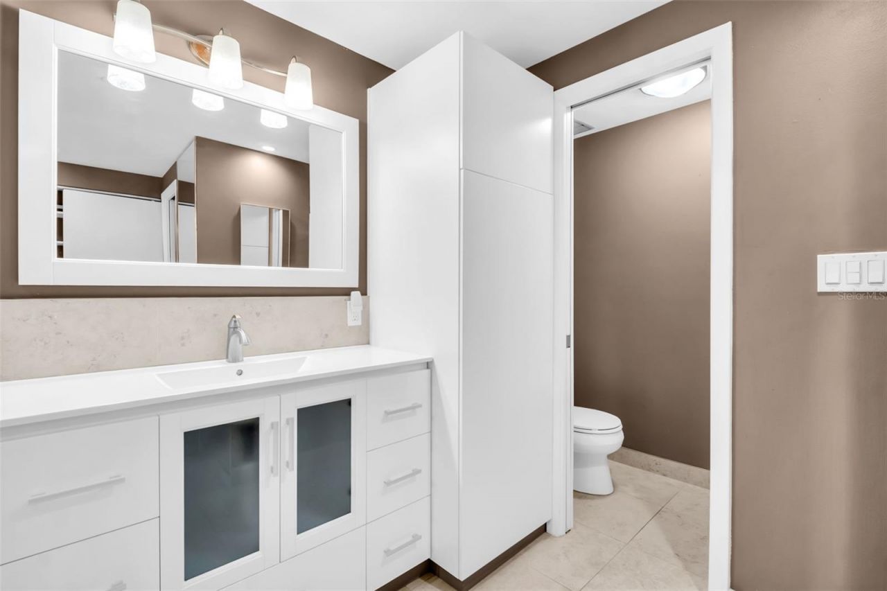 1 Beach Drive Se, Unit 1910, Saint Petersburg, FL 33701 Photo