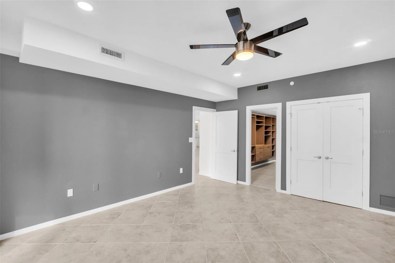 1 Beach Drive Se, Unit 1910, Saint Petersburg, FL 33701 Photo