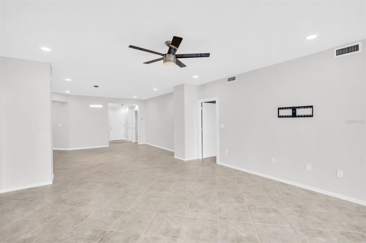 1 Beach Drive Se, Unit 1910, Saint Petersburg, FL 33701 Photo