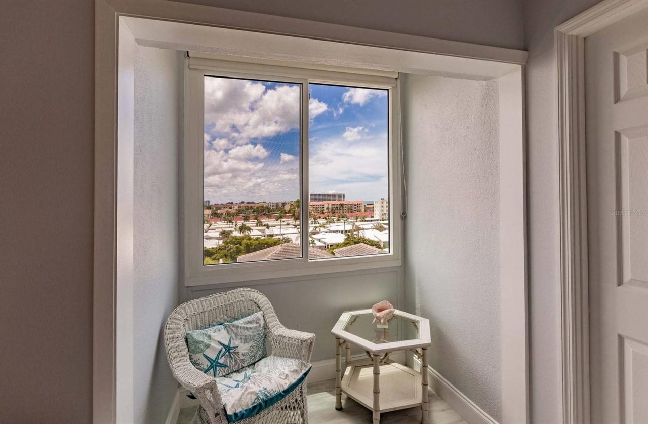 1125 W Peppertree Drive, Unit 501, Sarasota, FL 34242 Photo