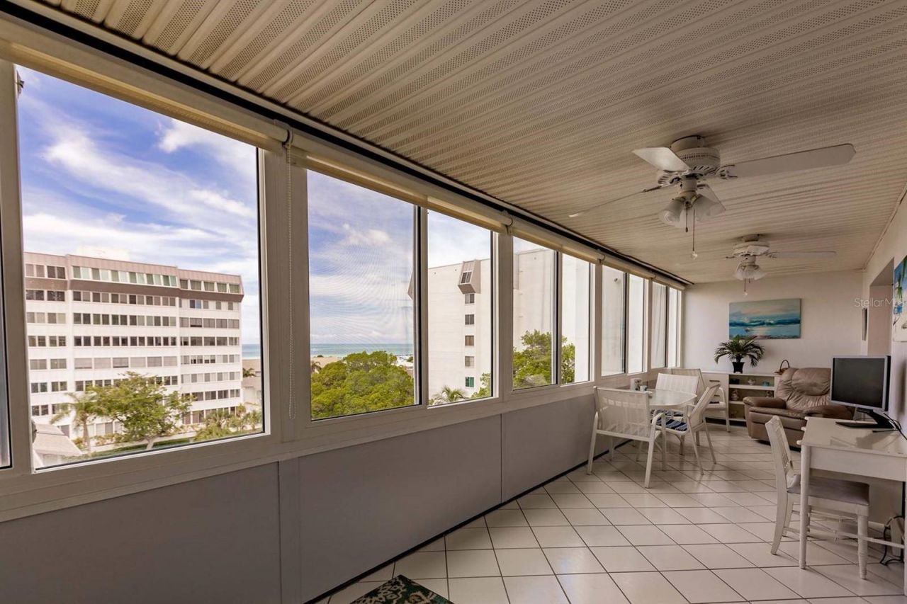 1125 W Peppertree Drive, Unit 501, Sarasota, FL 34242 Photo