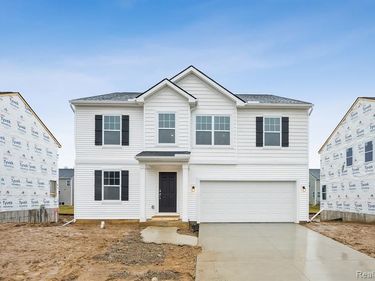 709 Whisperwood Way, Chelsea, MI 48118