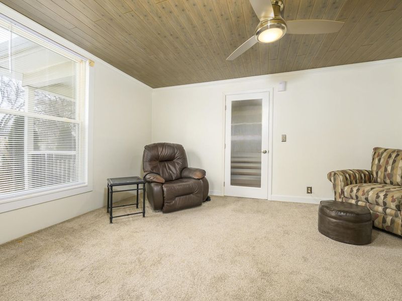 301 N Elm Street, Bellefontaine, OH 43311 Photo 4