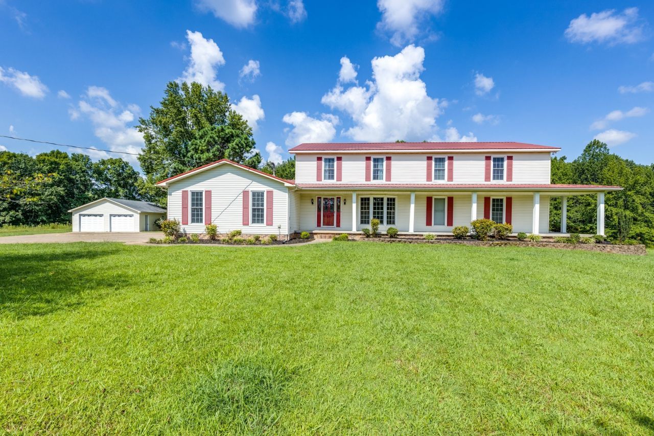 1087 Charley Davis Rd  Prospect, TN 38477