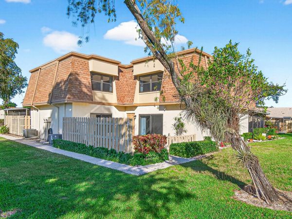 865 NW 29th Avenue, Unit D, Delray Beach, FL 33445