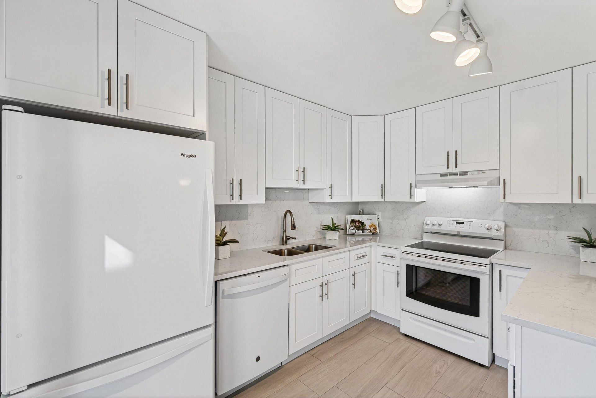 865 NW 29th Avenue, Unit D, Delray Beach, FL 33445 Photo